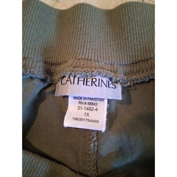 Catherines Cargo Shorts Women 1X Cotton Pull On Black Elastic Waist Pockets cuff - Picture 7 of 7